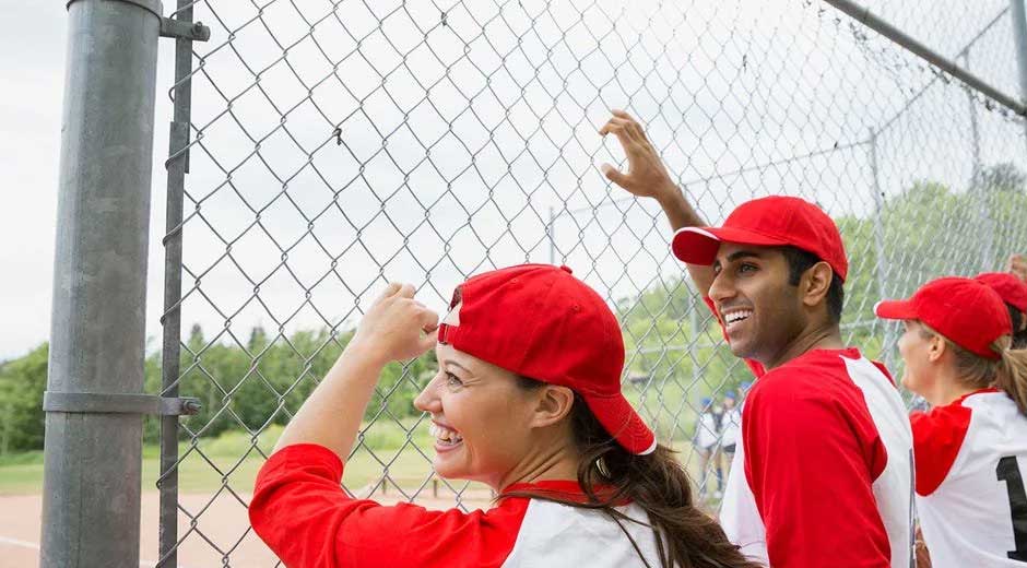 Joining-a-Local-Softball-League-What-to-Expect
