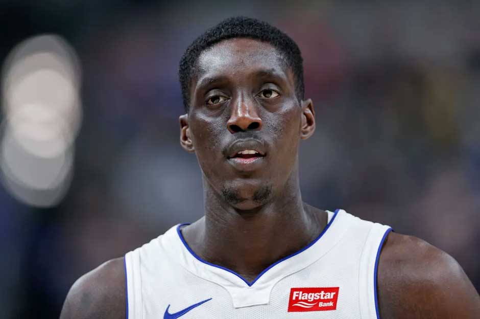 tony snell net worth