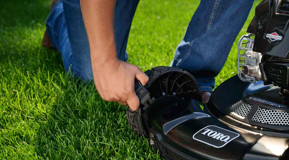 How to Adjust Your Lawnmower Height for Seasonal Growth