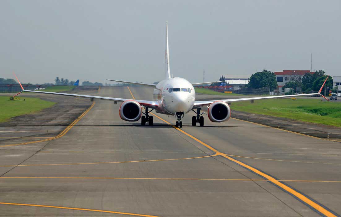 What Makes Planes Fly