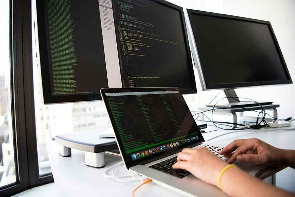 5 Ways to Break into the Tech Industry