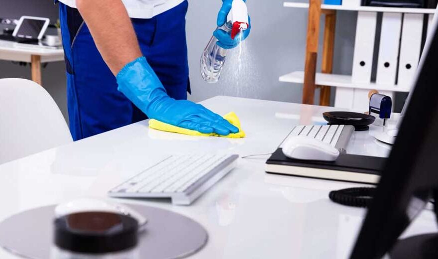 Key Tips for Effective Corporate Office Cleaning
