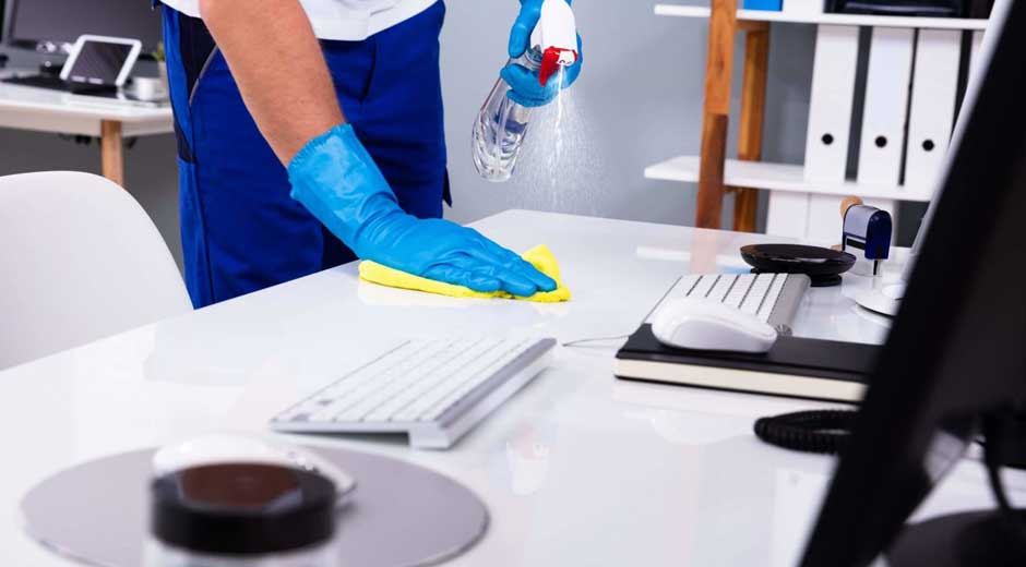 Key Tips for Effective Corporate Office Cleaning
