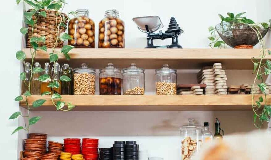 Simple Hacks For A Tidy Life & Home