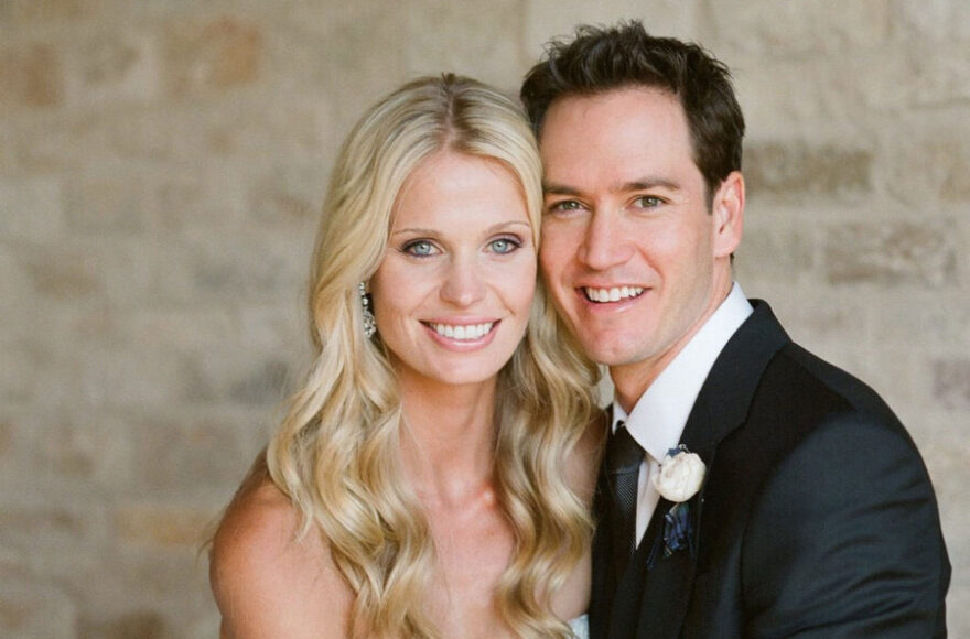 Mark Paul Gosselaar Wife